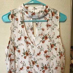 Tilly’s tank with neck strap